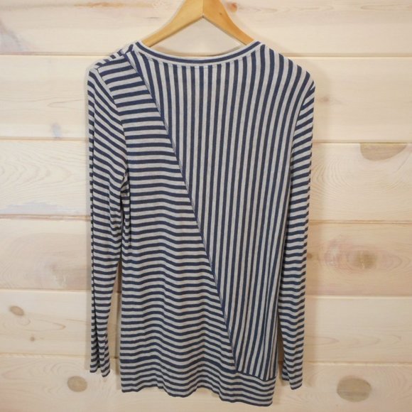 CAbi #3228 Women's S Ernest Knit Shirt Blue Gray Stripe Long Sleeve Stretch - Picture 3 of 6